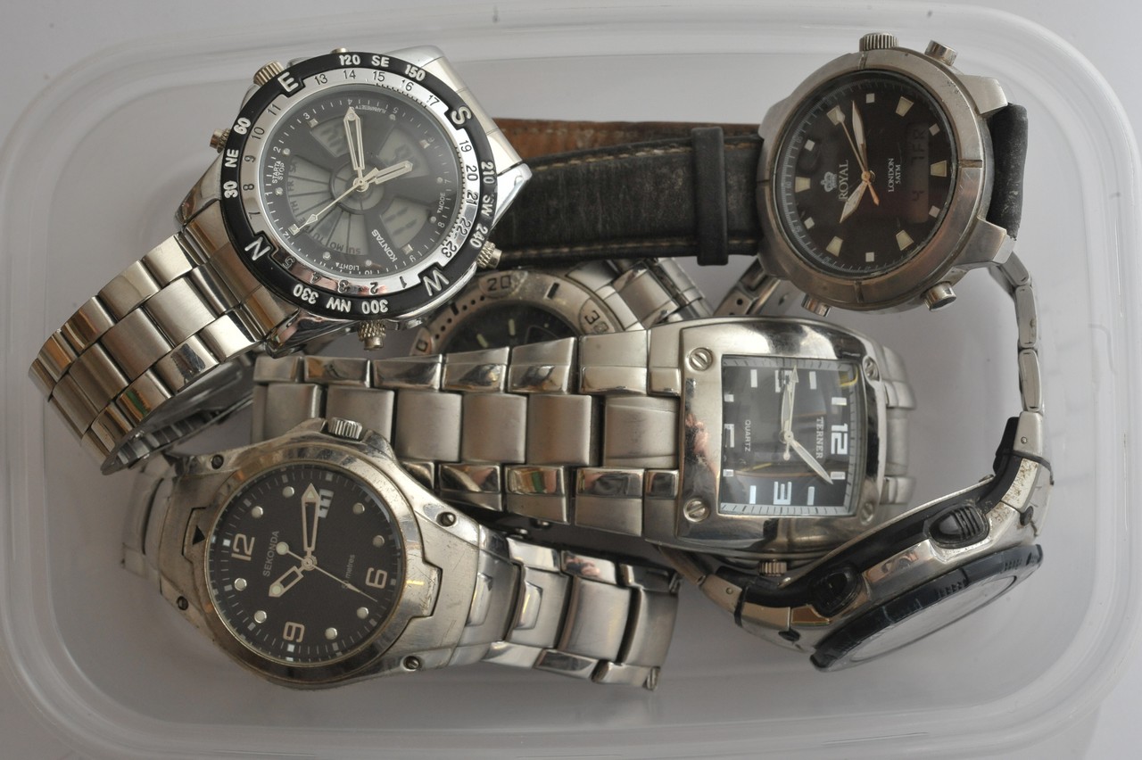 A collection of various gents quartz watches