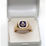 9ct Yellow Gold Masonic Spinner Ring. Size X. 10.05 Grams