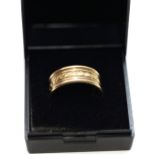 18ct Mixed Colour Gold Wedding Band. Size S. 9.71 Grams