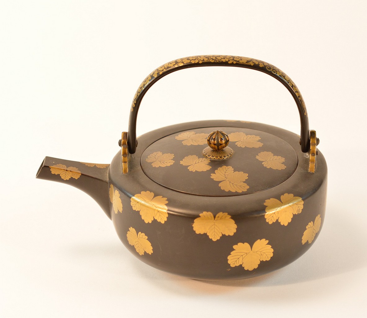 Japanese Lacquer Sake Pot Meiji period, measures 8.5"l 6"h    Please visit our webiste www.