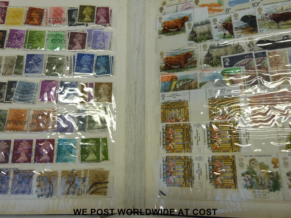 A large quantity of all world stamps, mainly in stockbooks, Victorian- QEII - Image 8 of 14