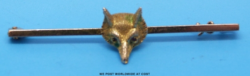 9ct gold fox bar brooch, 3.6 g.