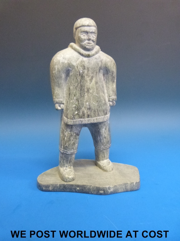 A large Inuit stone carving of an elderly Eskimo (23cm)