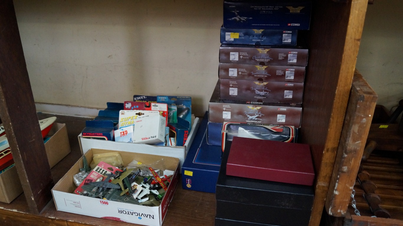 A quantity of Corgi aviation models, boxed; together with some other Matchbox boxed aeroplanes and