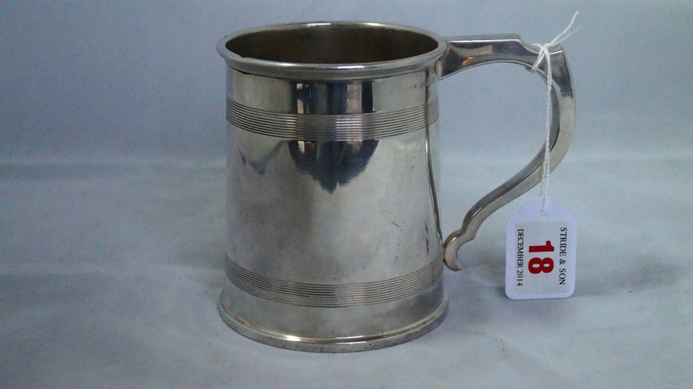 A silver tankard, by A & J Zimmerman, Bi