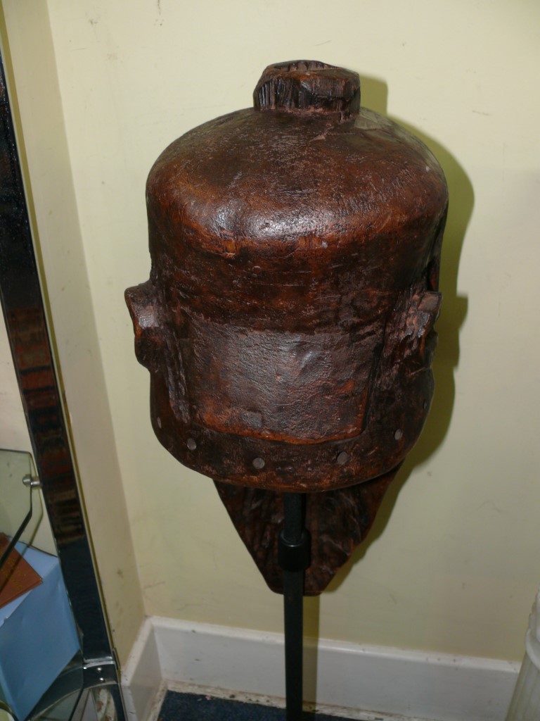 Ethnographia: a large carved wood tribal mask, on tripod stand. Condition Report: Measures - Image 5 of 10