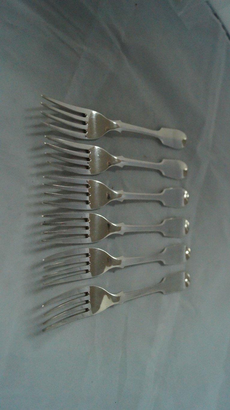 A set of six Victorian silver fiddle pat