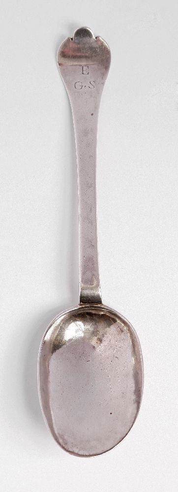 A Charles II silver trefid spoon, by John King, London 1683,with plain rat-tail bowl, engraved with