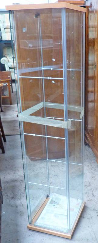 20TH CENTURY GLASS DISPLAY CASE