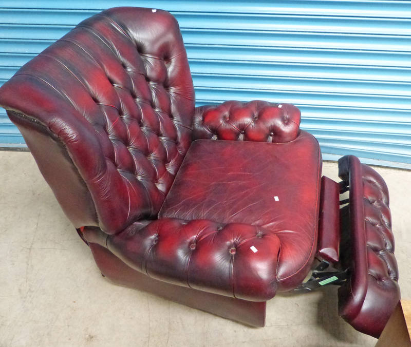 RED LEATHER RECLINING ARMCHAIR