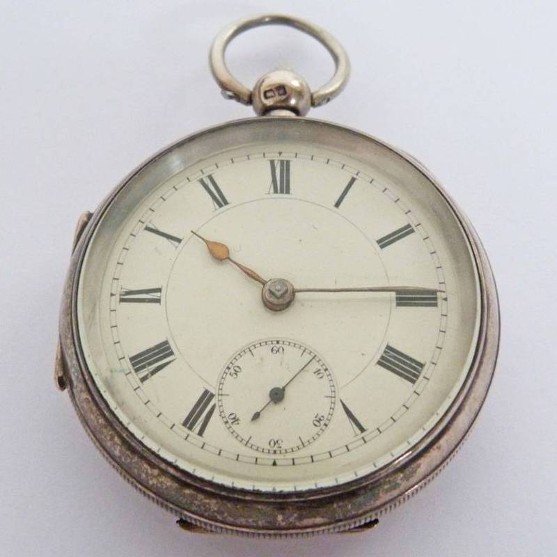 SILVER CASED POCKET WATCH WITH KEY WIND, CHESTER 1907, MOVEMENT NO 836022