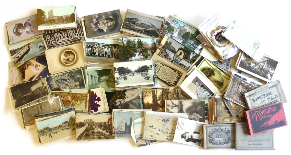 A Box of Mixed Postcards, approximately five hundred mainly pre war cards, including topography,