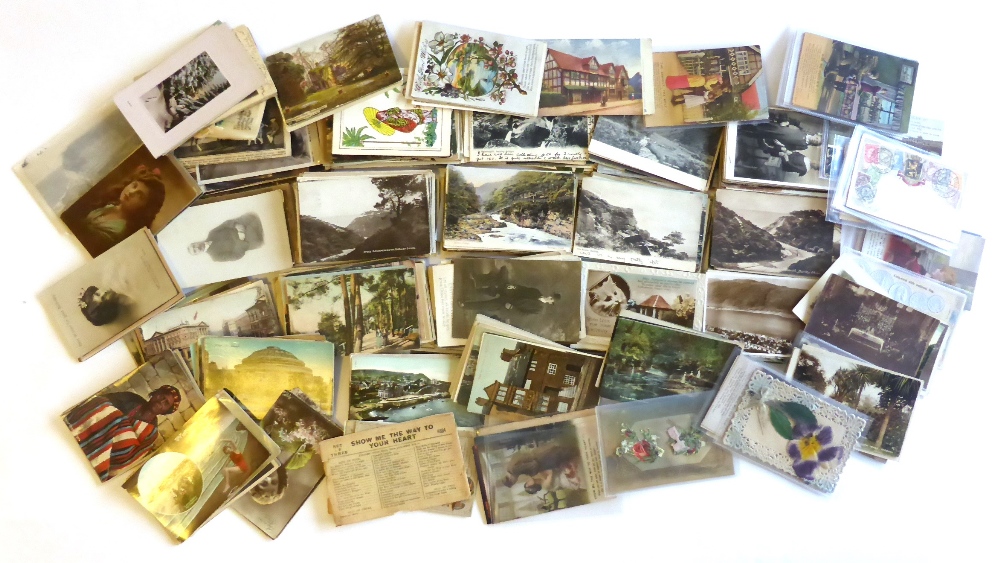 A Box of Mixed Postcards, approximately four hundred mainly pre war cards, including Bamforth song