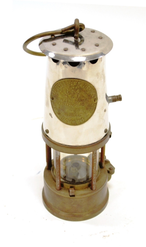 Short & Mason Barograph No. K 5964with 10 vacuum sections, clockwork mechanism and spare graph