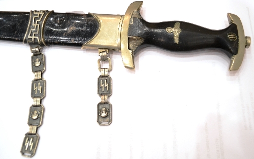 A German Third Reich SS Dagger with Chains, the double edge steel blade etched Meine Ehre heist - Image 2 of 4