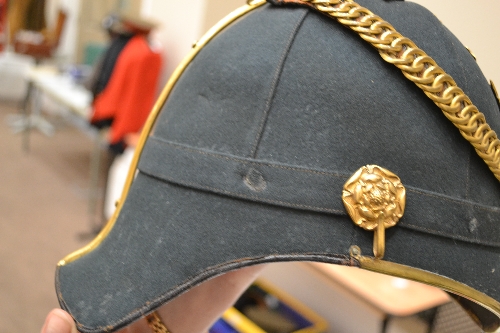 A Victorian Officer`s Spiked Green Cloth Helmet to the Shropshire Light Infantry, with gilt brass - Image 2 of 3