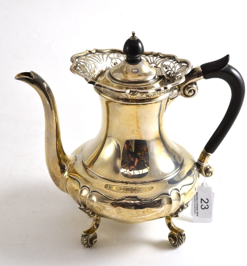 A silver coffee pot 23ozt