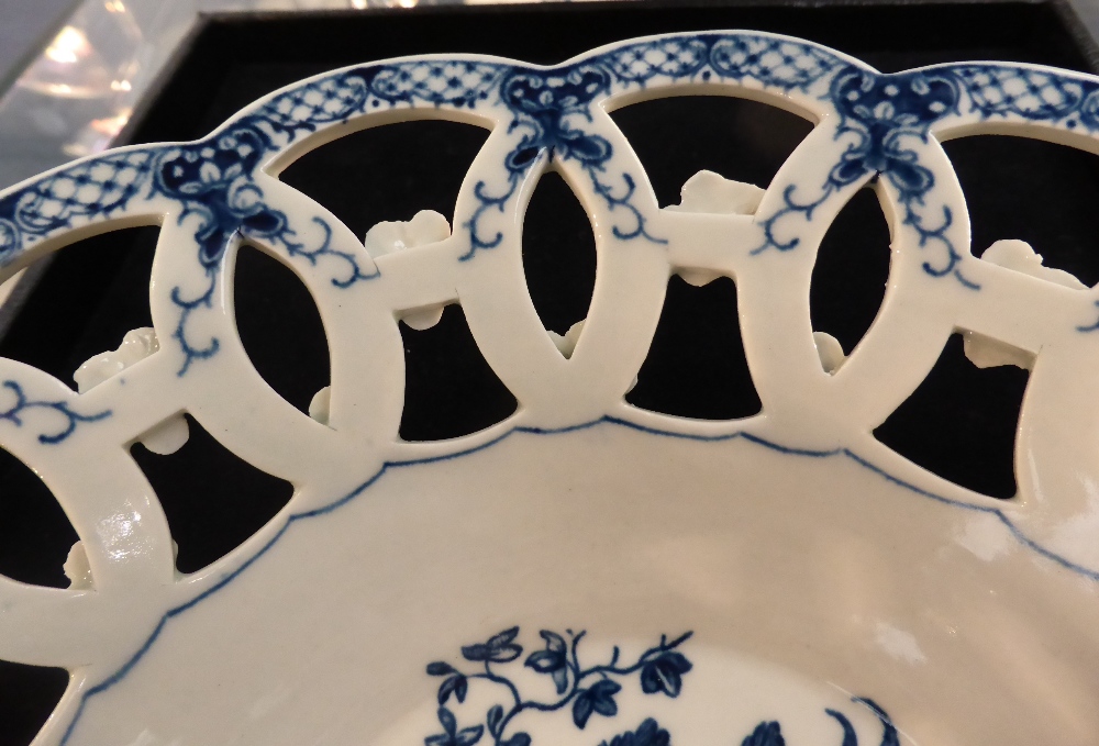 A First Period Worcester Porcelain Circular Basket, circa 1775, printed in underglaze blue with - Image 8 of 9