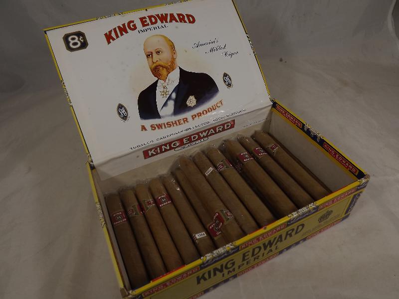 A box containing nineteen King Edward VII cigars