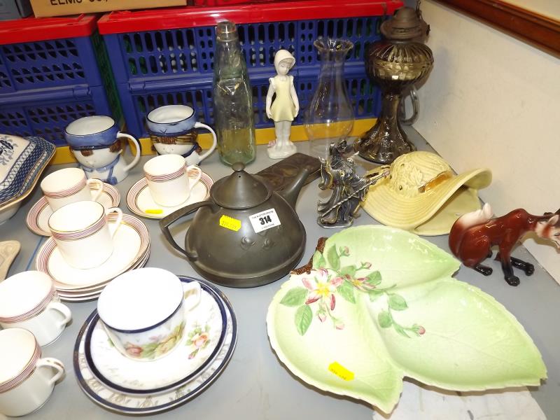 A good mixed lot to include Carlton Ware, pewter tea pot, chocolate tin, oil lamp and similar (