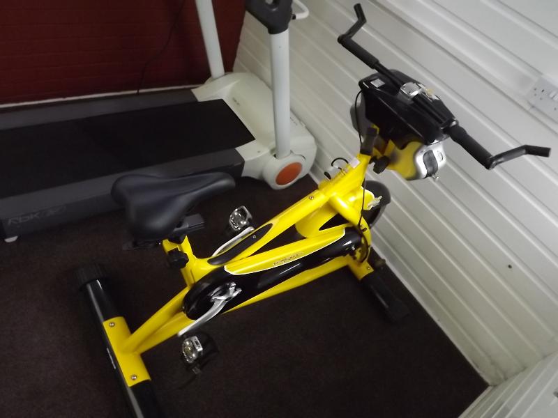 X-Bike, Trixter Enabled spinning bike - a commercial grade total-body studio cycle featuring the - Image 4 of 4