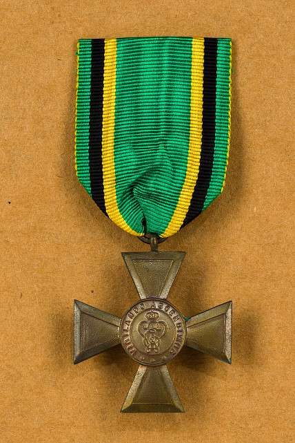 Orden & Ehrenzeichen Deutschland - GROSSHERZOGTUM SACHSEN - WEIMAR : War Veterans' Honor Cross