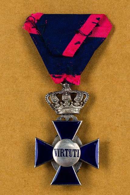 Orden & Ehrenzeichen Deutschland - Bayern : Order of St. Michael, 4th Class w/Crown  Silver and