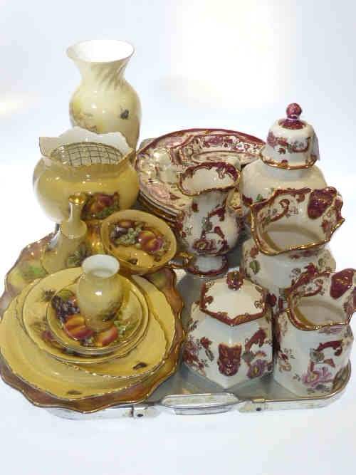 Collection of Masons Mandalay red china and Aynsley Orchard Gold