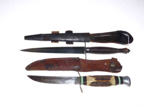 WWII Commando knife and vintage antler handled sheath knife (2)