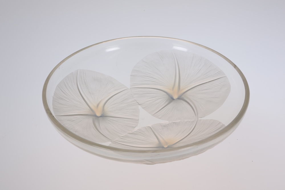 A Lalique "Volubilis" pattern opalescent glass bowl, circular, etched pattern no. 383, etched R