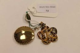 Two 9ct gold pendants, 8.1g. (2)   CONDITION REPORT:  Good condition,