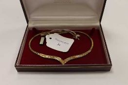 A 9ct three tone gold flat linked necklace, 18.7g.   CONDITION REPORT:  Good condition.