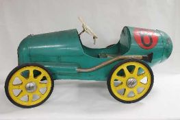 A mid-twentieth Triang pedal car, length 125cm. CONDITION REPORT: Speak to Auctioneer for more
