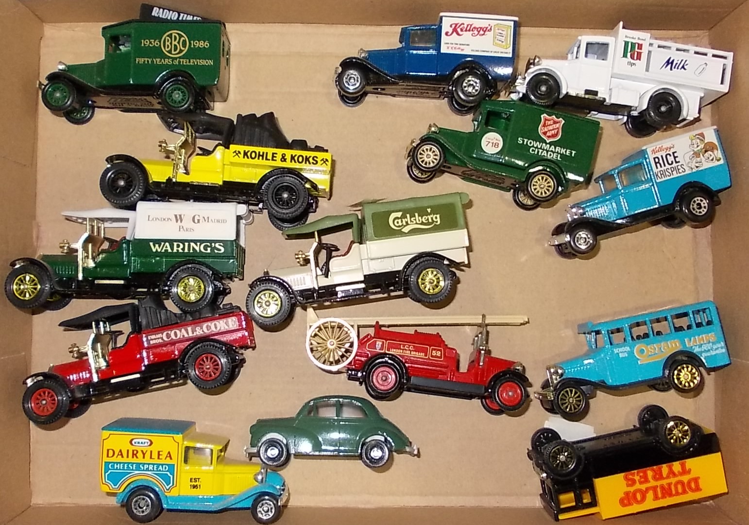 Box of various die-cast vehicles. Un-boxed.