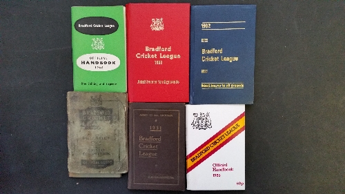 CRICKET, pocket yearbooks, Bradford Cricket League, 1940, 1943, 1951 to 1987, FR to EX, 15*