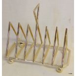 An Art Deco style silver plated toast rack