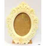 An Ivory picture frame 15x11cm