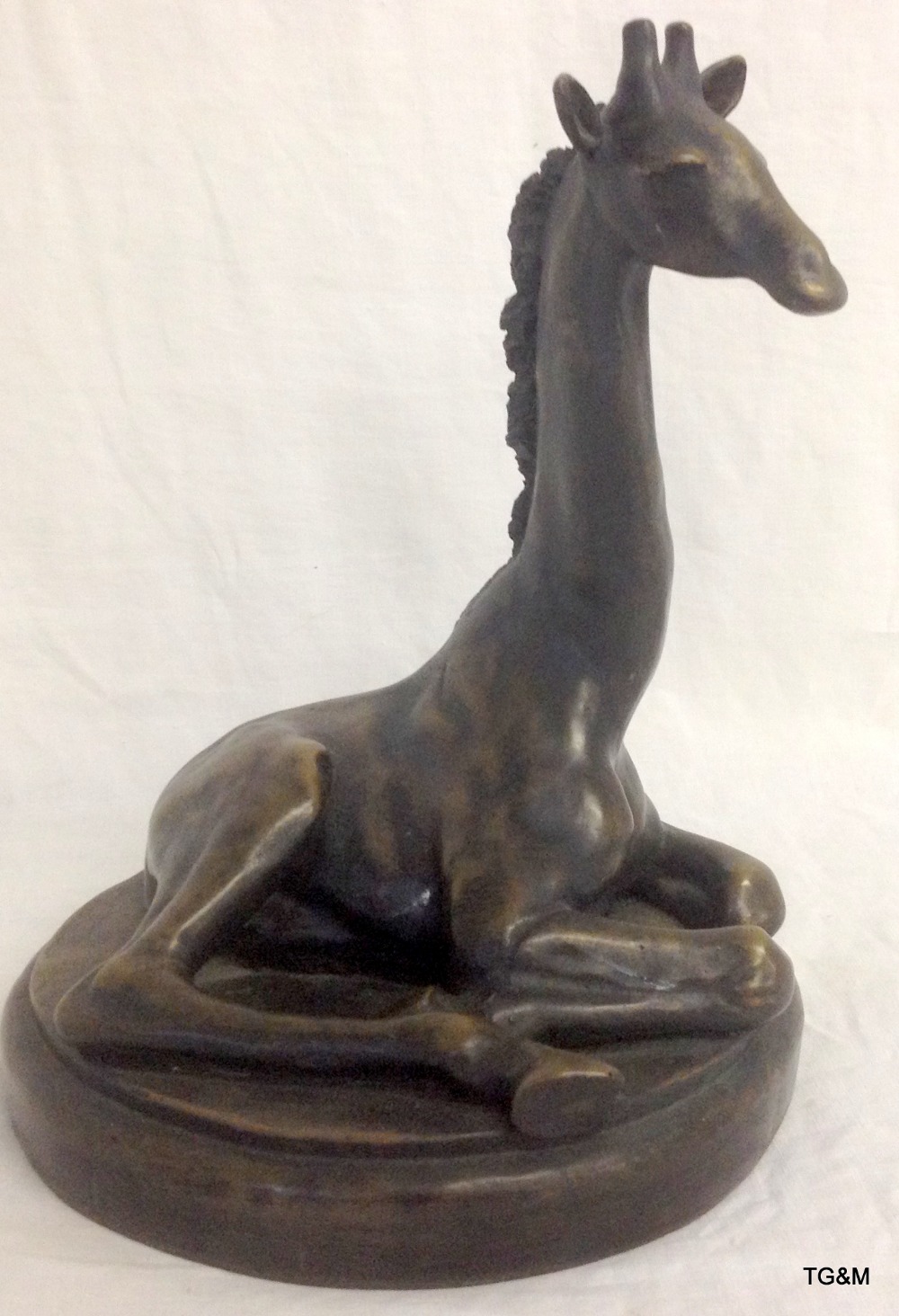 Bronze limited edition model of a giraffe 105/750 signed Ronald Moll
