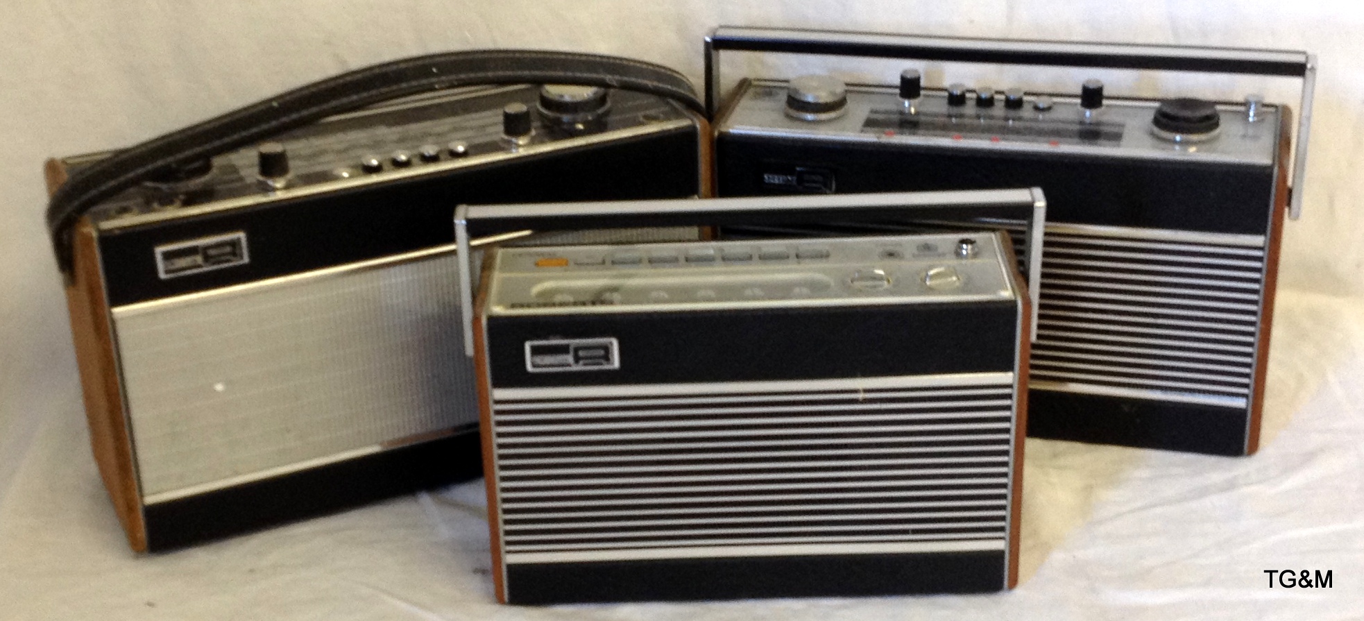 Three vintage Roberts radios