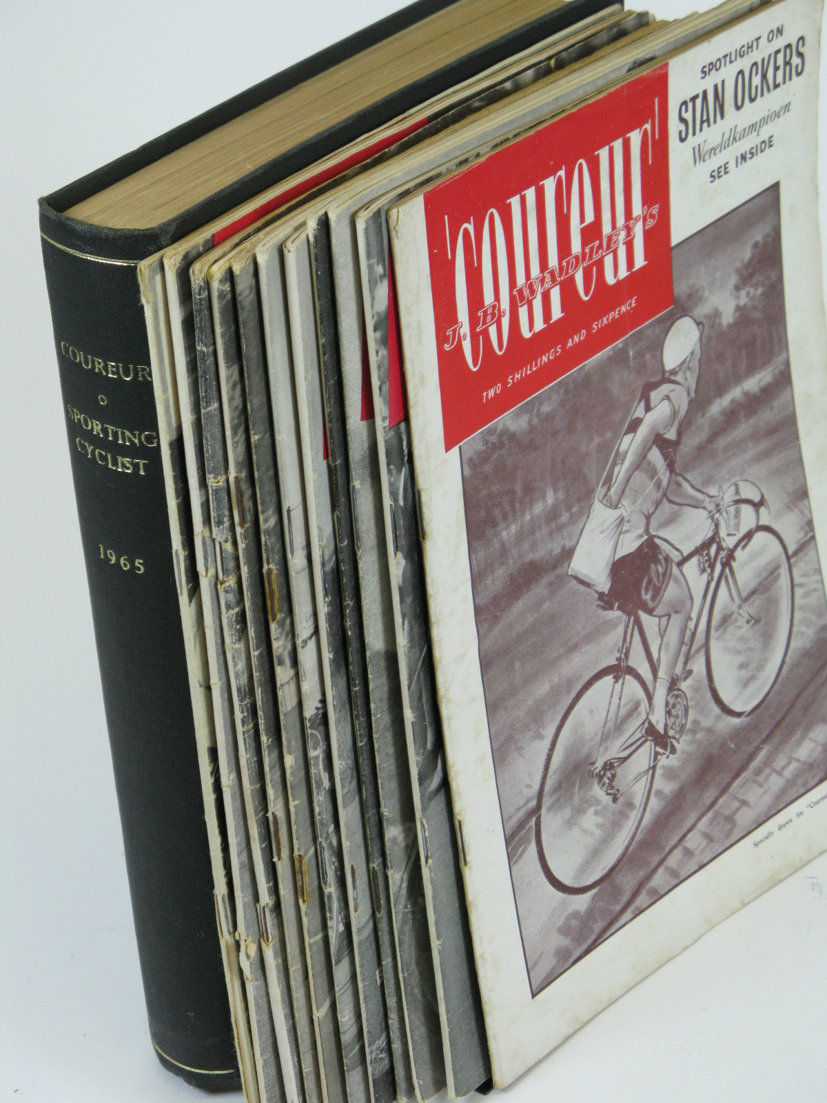Coureur Sporting Cyclist Magazine ? Bound volume for 1965 and 11 random copies 1956-68.