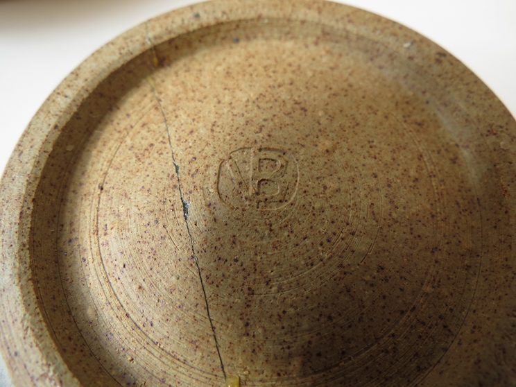 A collection of studio pottery bowls and dishes including Nora Braden (one a/f) and a Batterham - Image 3 of 3