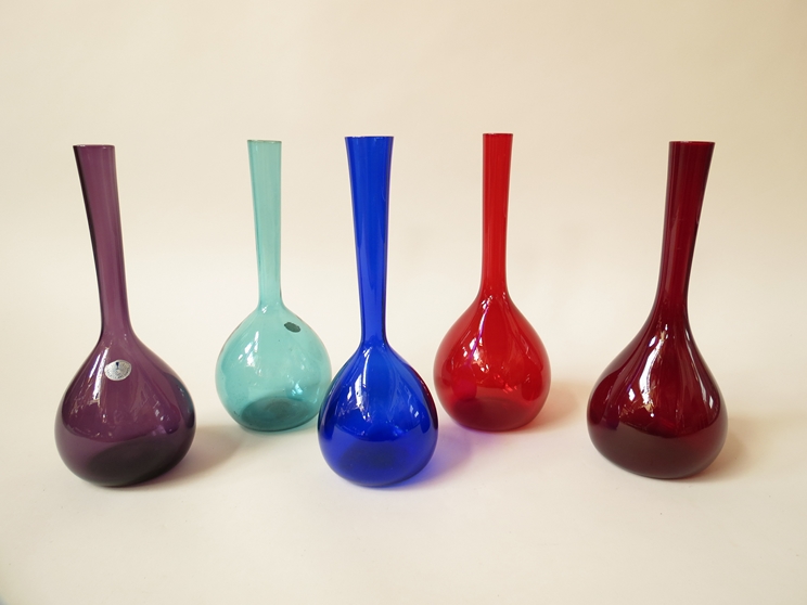 Five Gullaskruf (Arthur Percy), Aseda, Elme Swedish glass bottle vases in asssorted colours
