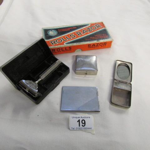 A Rolls Razor, Ever ready razor. card case, compact and small mirror