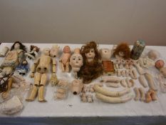 Quantity of doll parts