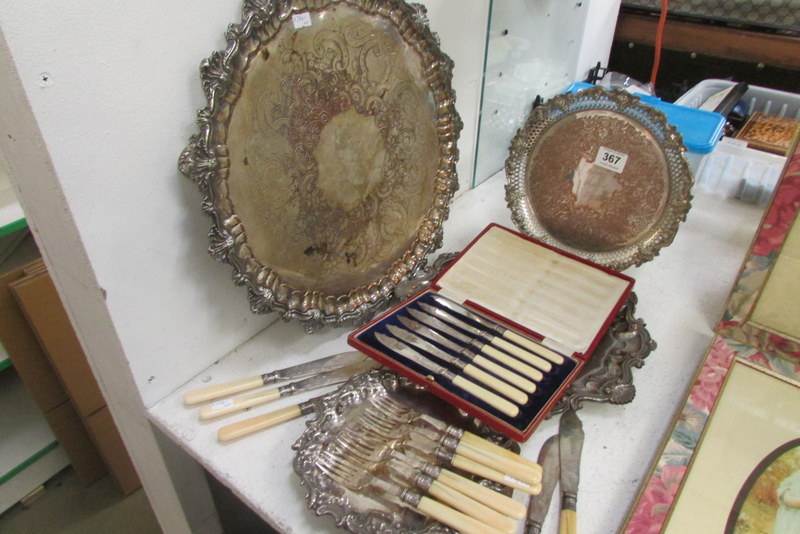 A mixed lot of silver plate trays and cutlery including cased set of knives with silver collars