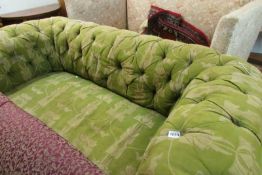 Button back settee
