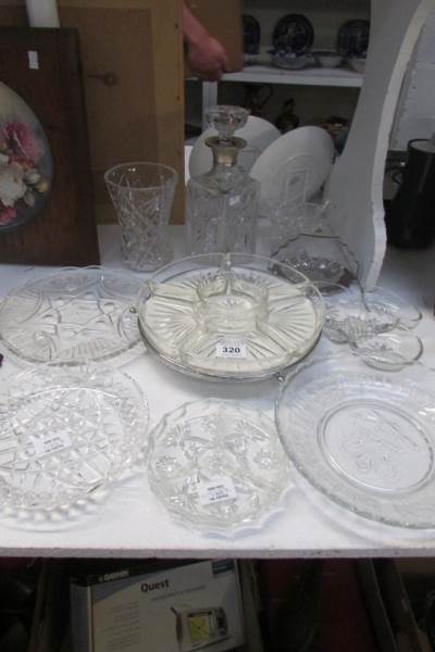 A mixed lot of glassware including decanter with silver collar (stopper a/f)