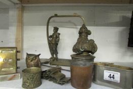 A mixed lot of old brassware