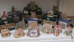 A quantity of Lilliput Lane cottages, some boxed