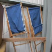 2 old deck chairs